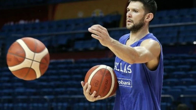 Παπανικολάου: «Είμαστε πραγματικά μία οικογένεια»